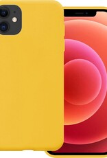 BASEY. Hoes Geschikt voor iPhone 11 Hoesje Siliconen Back Cover Case - Hoesje Geschikt voor iPhone 11 Hoes Cover Hoesje - Geel