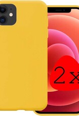 BASEY. Hoes Geschikt voor iPhone 12 Pro Hoesje Siliconen Back Cover Case - Hoesje Geschikt voor iPhone 12 Pro Hoes Cover Hoesje - Geel - 2 Stuks