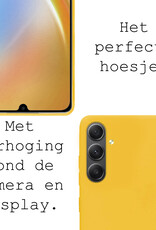 BASEY. Hoes Geschikt voor Samsung A34 Hoesje Siliconen Back Cover Case Met 2x Screenprotector - Hoesje Geschikt voor Samsung Galaxy A34 Hoes Cover Hoesje - Geel