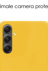 NoXx Hoes Geschikt voor Samsung A54 Hoesje Cover Siliconen Back Case Hoes Met Screenprotector - Geel