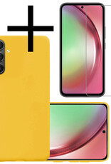 NoXx Hoes Geschikt voor Samsung A54 Hoesje Cover Siliconen Back Case Hoes Met Screenprotector - Geel