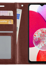 Hoes Geschikt voor Samsung A14 Hoesje Book Case Hoes Flip Cover Wallet Bookcase - Bruin