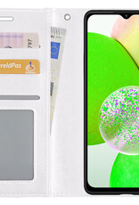 BASEY. Hoes Geschikt voor Samsung A14 Hoesje Bookcase Hoes Flip Case Book Cover Met Screenprotector - Hoesje Geschikt voor Samsung Galaxy A14 Hoes Book Case Hoesje - Wit