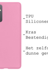 BASEY. Hoes Geschikt voor Samsung A14 Hoesje Siliconen Back Cover Case Met Screenprotector - Hoesje Geschikt voor Samsung Galaxy A14 Hoes Cover Hoesje - Roze