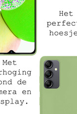 BASEY. Hoes Geschikt voor Samsung A14 Hoesje Siliconen Back Cover Case Met 2x Screenprotector - Hoesje Geschikt voor Samsung Galaxy A14 Hoes Cover Hoesje - Groen