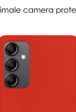 NoXx Hoes Geschikt voor Samsung A14 Hoesje Cover Siliconen Back Case Hoes Met Screenprotector - Rood