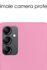 NoXx Hoes Geschikt voor Samsung A14 Hoesje Cover Siliconen Back Case Hoes Met Screenprotector - Roze