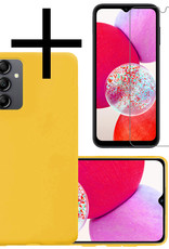 NoXx Hoes Geschikt voor Samsung A14 Hoesje Cover Siliconen Back Case Hoes Met Screenprotector - Geel