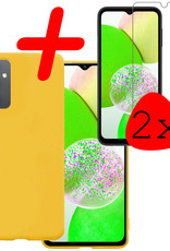 BASEY. Hoes Geschikt voor Samsung A14 Hoesje Siliconen Back Cover Case Met 2x Screenprotector - Hoesje Geschikt voor Samsung Galaxy A14 Hoes Cover Hoesje - Geel