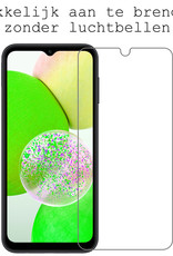 BASEY. Hoes Geschikt voor Samsung A14 Hoesje Siliconen Back Cover Case Met 2x Screenprotector - Hoesje Geschikt voor Samsung Galaxy A14 Hoes Cover Hoesje - Geel