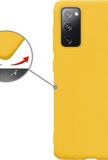 Nomfy Hoesje Geschikt voor Samsung S20 FE Hoesje Siliconen Cover Case - Hoes Geschikt voor Samsung Galaxy S20 FE Hoes Back Case - Geel