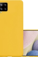 NoXx Hoes Geschikt voor Samsung A12 Hoesje Cover Siliconen Back Case Hoes - Geel