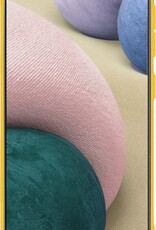 NoXx Hoes Geschikt voor Samsung A12 Hoesje Cover Siliconen Back Case Hoes - Geel