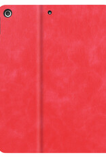 BASEY. Hoesje Geschikt voor iPad 10.2 2020 Hoes Case Luxe Hoesje Hard Cover - Hoes Geschikt voor iPad 8 Hoesje Bookcase Met Uitsparing Geschikt voor Apple Pencil - Rood