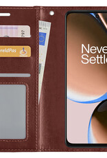 Nomfy Hoesje Geschikt voor OnePlus Nord CE 3 Lite Hoes Bookcase Flipcase Book Cover Met 2x Screenprotector - Hoes Geschikt voor OnePlus Nord CE 3 Lite Hoesje Book Case - Bruin