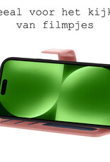 BASEY. Hoes Geschikt voor iPhone 15 Plus Hoesje Bookcase Hoes Flip Case Book Cover Met Screenprotector - Hoesje Geschikt voor iPhone 15 Plus Hoes Book Case Hoesje - Rosé goud