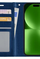 BASEY. Hoes Geschikt voor iPhone 15 Pro Hoesje Bookcase Hoes Flip Case Book Cover Met 2x Screenprotector - Hoesje Geschikt voor iPhone 15 Pro Hoes Book Case Hoesje - Donkerblauw