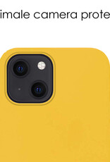 NoXx Hoes Geschikt voor iPhone 15 Plus Hoesje Cover Siliconen Back Case Hoes Met 2x Screenprotector - Geel