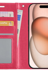 Nomfy Hoesje Geschikt voor iPhone 15 Hoes Bookcase Flipcase Book Cover Met 2x Screenprotector - Hoes Geschikt voor iPhone 15 Hoesje Book Case - Donkerroze