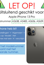 NoXx Hoes Geschikt voor iPhone 13 Pro Hoesje Bookcase Hoes 2-in-1 Uitneembaar Cover Hard Case - Donkerroze