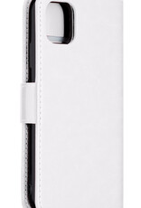 NoXx Hoes Geschikt voor iPhone 13 Hoesje Bookcase Hoes 2-in-1 Uitneembaar Cover Hard Case - Wit