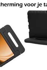 Nomfy Hoes Geschikt voor Samsung Galaxy Tab A9 Hoes Bumper Kindvriendelijk Kids Case Kinderhoes Met 2x Screenprotector - Hoesje Geschikt voor Samsung Tab A9 Hoesje Shockproof Cover Hoes - Zwart