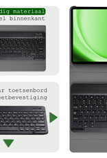 BASEY. Hoesje Geschikt voor Samsung Galaxy Tab A9 Toetsenbord Hoes Book Case - Hoes Geschikt voor Samsung Tab A9 Toetsenbord Hoesje Keyboard Cover - Goud