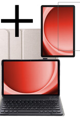 NoXx Hoesje Geschikt voor Samsung Galaxy Tab A9 Hoesje Toetsenbord Hoes Met Screenprotector - Hoes Geschikt voor Samsung Tab A9 Keyboard Case Book Cover - Goud