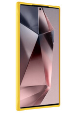 NoXx Hoes Geschikt voor Samsung S24 Ultra Hoesje Cover Siliconen Back Case Hoes Met Screenprotector - Geel