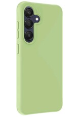 BASEY. Hoes Geschikt voor Samsung A25 Hoesje Siliconen Back Cover Case Met 2x Screenprotector - Hoesje Geschikt voor Samsung Galaxy A25 Hoes Cover Hoesje - Groen