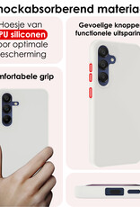 NoXx Hoes Geschikt voor Samsung A15 Hoesje Cover Siliconen Back Case Hoes Met Screenprotector - Wit