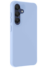 NoXx Hoes Geschikt voor Samsung A15 Hoesje Cover Siliconen Back Case Hoes Met 2x Screenprotector - Lichtblauw