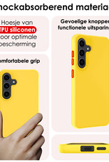 NoXx Hoes Geschikt voor Samsung S23 FE Hoesje Cover Siliconen Back Case Hoes - Geel