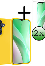 BASEY. Hoes Geschikt voor Samsung A15 Hoesje Siliconen Back Cover Case Met 2x Screenprotector - Hoesje Geschikt voor Samsung Galaxy A15 Hoes Cover Hoesje - Geel