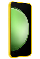 BASEY. Hoes Geschikt voor Samsung S23 FE Hoesje Siliconen Back Cover Case Met 2x Screenprotector - Hoesje Geschikt voor Samsung Galaxy S23 FE Hoes Cover Hoesje - Geel