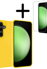 BASEY. Hoes Geschikt voor Samsung S23 FE Hoesje Siliconen Back Cover Case Met Screenprotector - Hoesje Geschikt voor Samsung Galaxy S23 FE Hoes Cover Hoesje - Geel