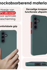 NoXx Hoes Geschikt voor Samsung S23 FE Hoesje Cover Siliconen Back Case Hoes Met Screenprotector - Donkergroen