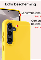 NoXx Hoes Geschikt voor Samsung S24 Plus Hoesje Cover Siliconen Back Case Hoes Met 2x Screenprotector - Geel
