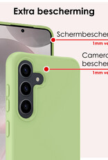 NoXx Hoes Geschikt voor Samsung S24 Hoesje Cover Siliconen Back Case Hoes Met 2x Screenprotector - Groen