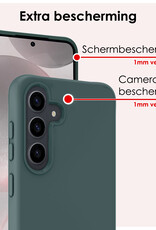 NoXx Hoes Geschikt voor Samsung S24 Hoesje Cover Siliconen Back Case Hoes Met Screenprotector - Donkergroen