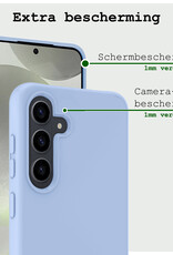 BASEY. Hoes Geschikt voor Samsung S24 Plus Hoesje Siliconen Back Cover Case Met 2x Screenprotector - Hoesje Geschikt voor Samsung Galaxy S24 Plus Hoes Cover Hoesje - Lichtblauw