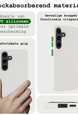 BASEY. Hoes Geschikt voor Samsung S24 Hoesje Siliconen Back Cover Case Met Screenprotector - Hoesje Geschikt voor Samsung Galaxy S24 Hoes Cover Hoesje - Wit
