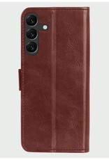 BASEY. Hoes Geschikt voor Samsung S24 Plus Hoesje Bookcase Hoes Flip Case Book Cover Met 2x Screenprotector - Hoesje Geschikt voor Samsung Galaxy S24 Plus Hoes Book Case Hoesje - Bruin