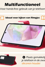 Nomfy Hoesje Geschikt voor Samsung A35 Hoes Bookcase Flipcase Book Cover Met 2x Screenprotector - Hoes Geschikt voor Samsung Galaxy A35 5G Hoesje Book Case - Donkerroze