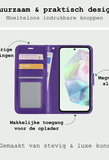 BASEY. Hoes Geschikt voor Samsung A35 Hoesje Bookcase Hoes Flip Case Book Cover Met 2x Screenprotector - Hoesje Geschikt voor Samsung Galaxy A35 5G Hoes Book Case Hoesje - Paars