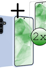 BASEY. Hoes Geschikt voor Samsung A55 Hoesje Siliconen Back Cover Case Met 2x Screenprotector - Hoesje Geschikt voor Samsung Galaxy A55 Hoes Cover Hoesje - Lichtblauw