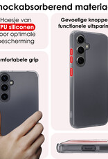 NoXx Hoes Geschikt voor Samsung A55 Hoesje Cover Siliconen Back Case Hoes Met Screenprotector - Transparant