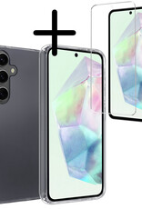 BASEY. Hoes Geschikt voor Samsung A35 Hoesje Siliconen Back Cover Case Met Screenprotector - Hoesje Geschikt voor Samsung Galaxy A35 5G Hoes Cover Hoesje - Transparant