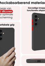 NoXx Hoes Geschikt voor Samsung A35 Hoesje Cover Siliconen Back Case Hoes Met 2x Screenprotector - Zwart