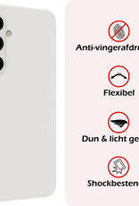 NoXx Hoes Geschikt voor Samsung A35 Hoesje Cover Siliconen Back Case Hoes Met Screenprotector - Wit